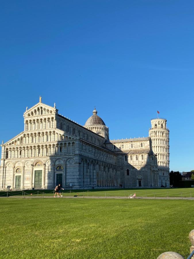 Villa Ancora bilocale Marina di Massa Esterno foto